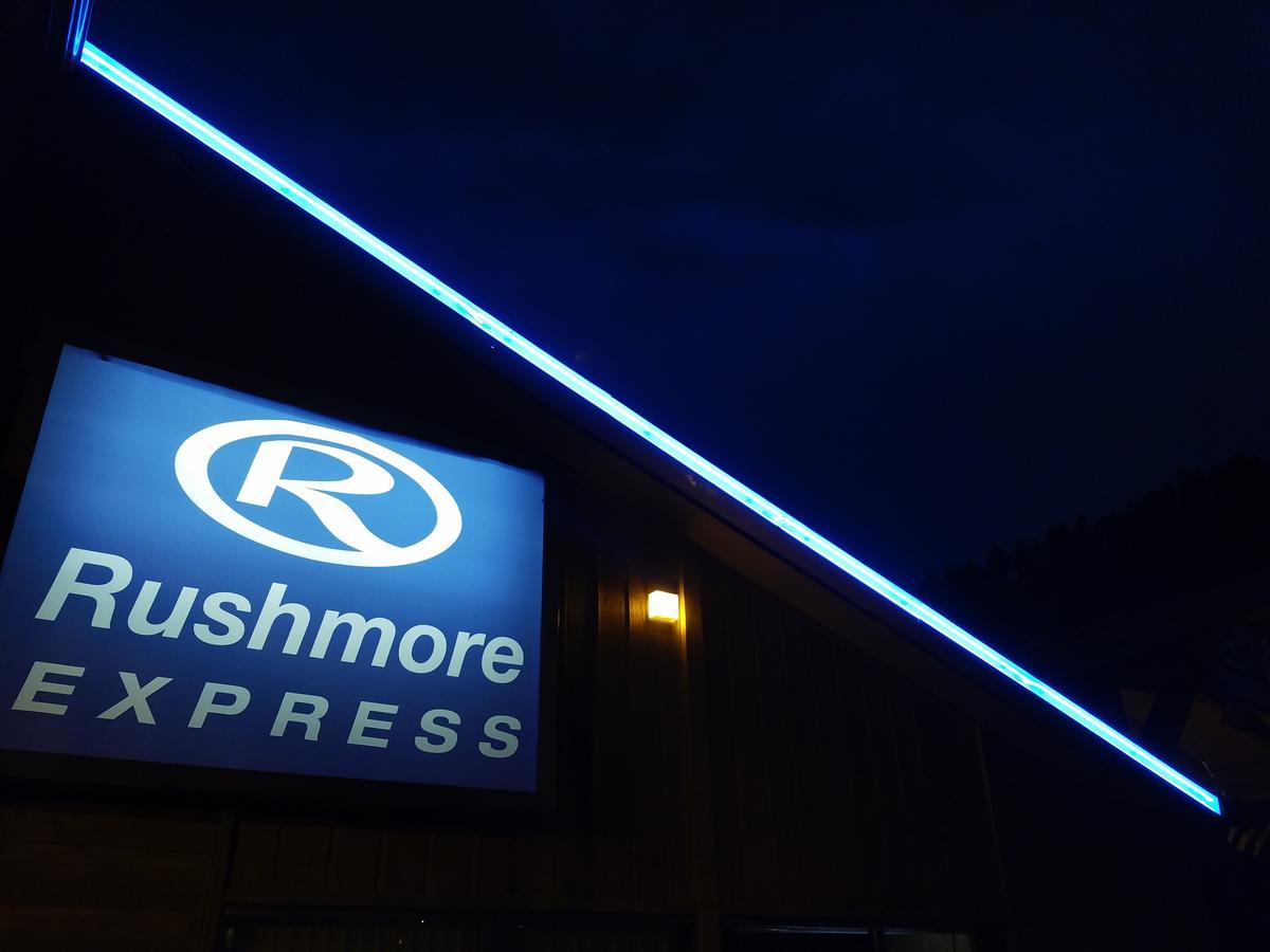 Rushmore Express&Suites Keystone Extérieur photo